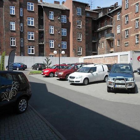Hotel Na Kafkove Ostrava Ngoại thất bức ảnh