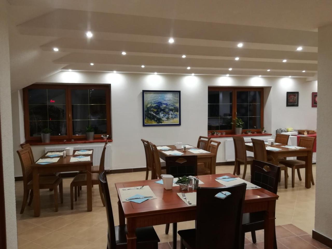 Hotel Na Kafkove Ostrava Ngoại thất bức ảnh
