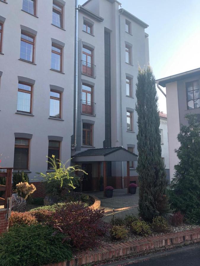 Hotel Na Kafkove Ostrava Ngoại thất bức ảnh