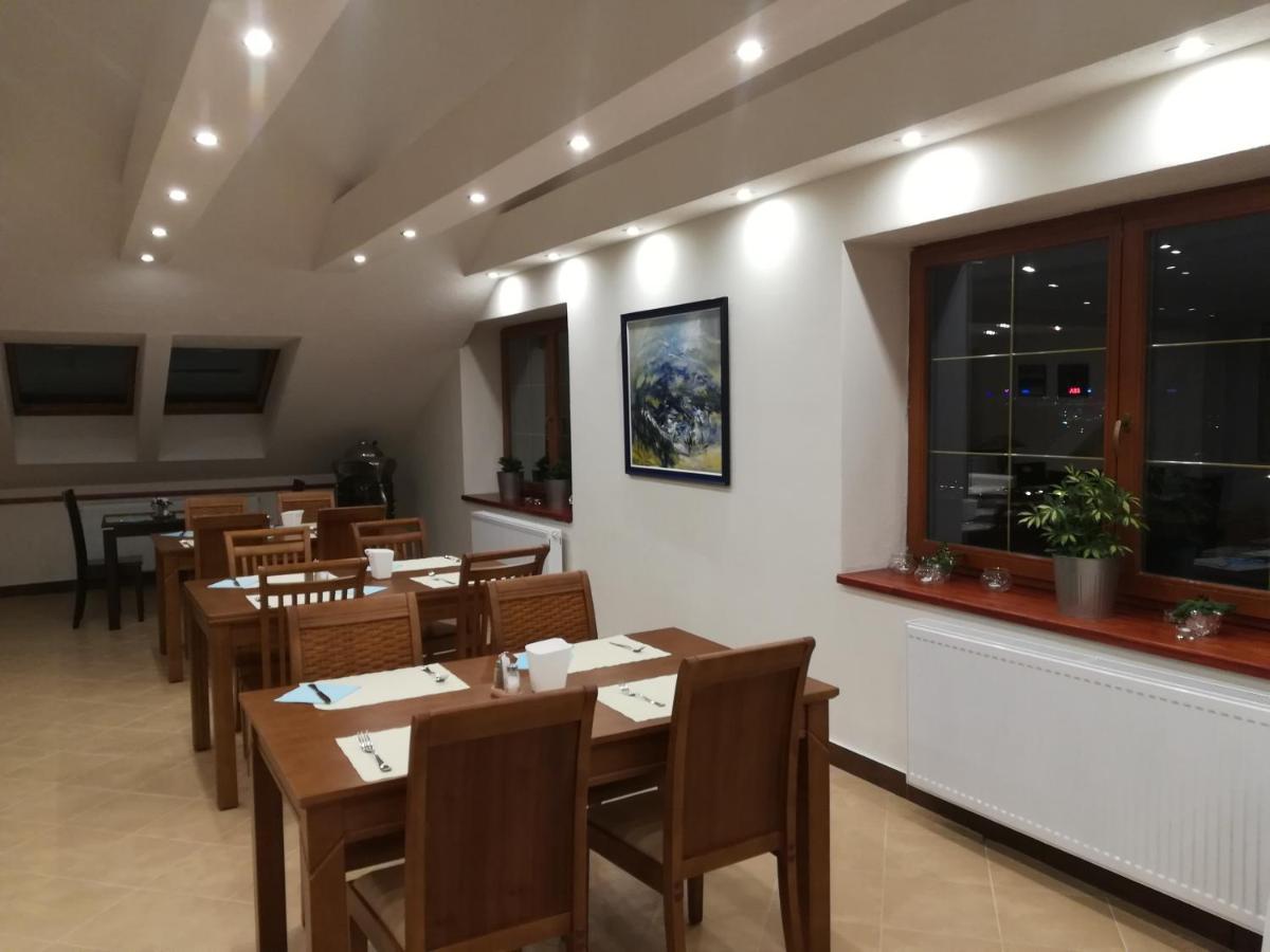 Hotel Na Kafkove Ostrava Ngoại thất bức ảnh